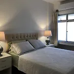 Cozy Apartment By The Ocean